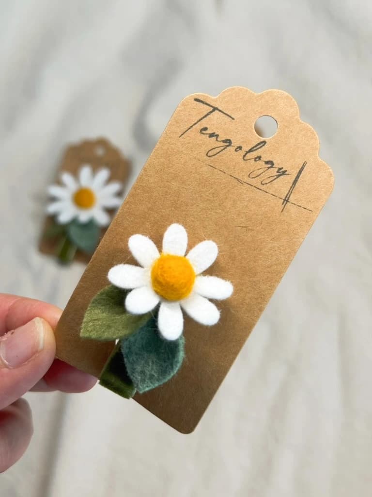 Small Single Daisy — front