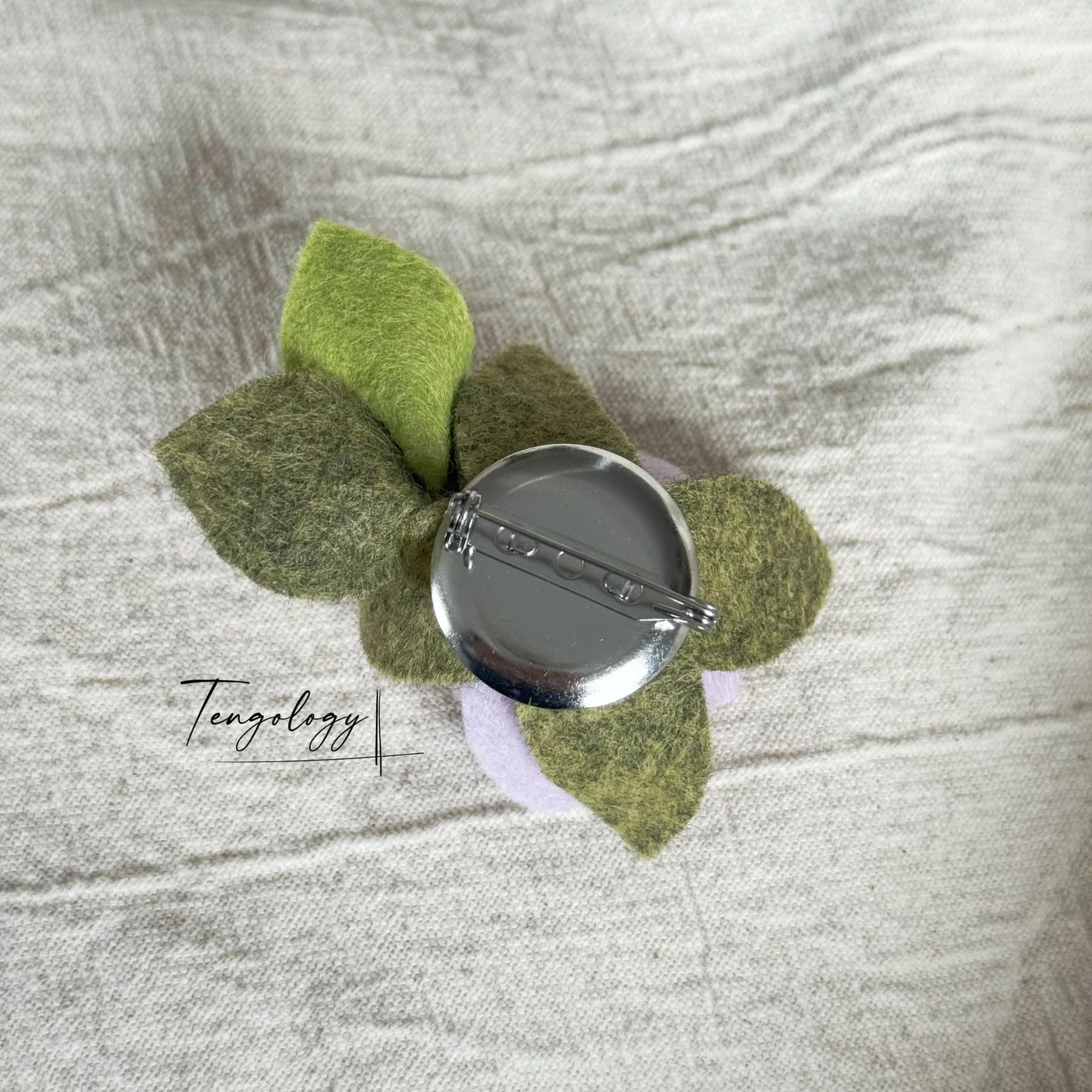 Layered felt flower brooch — Lavender, pin back