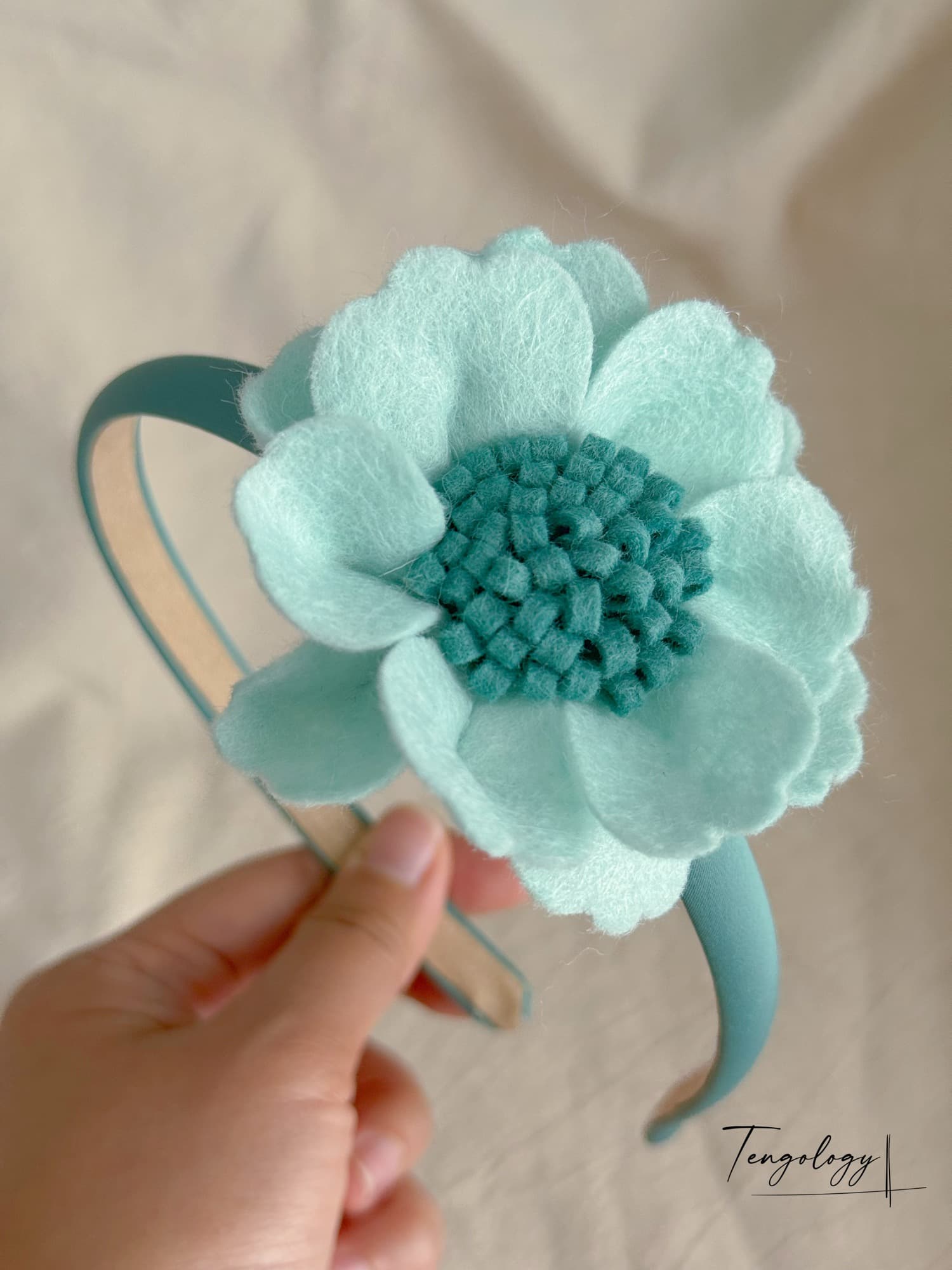 Single Flower Headband — Mint