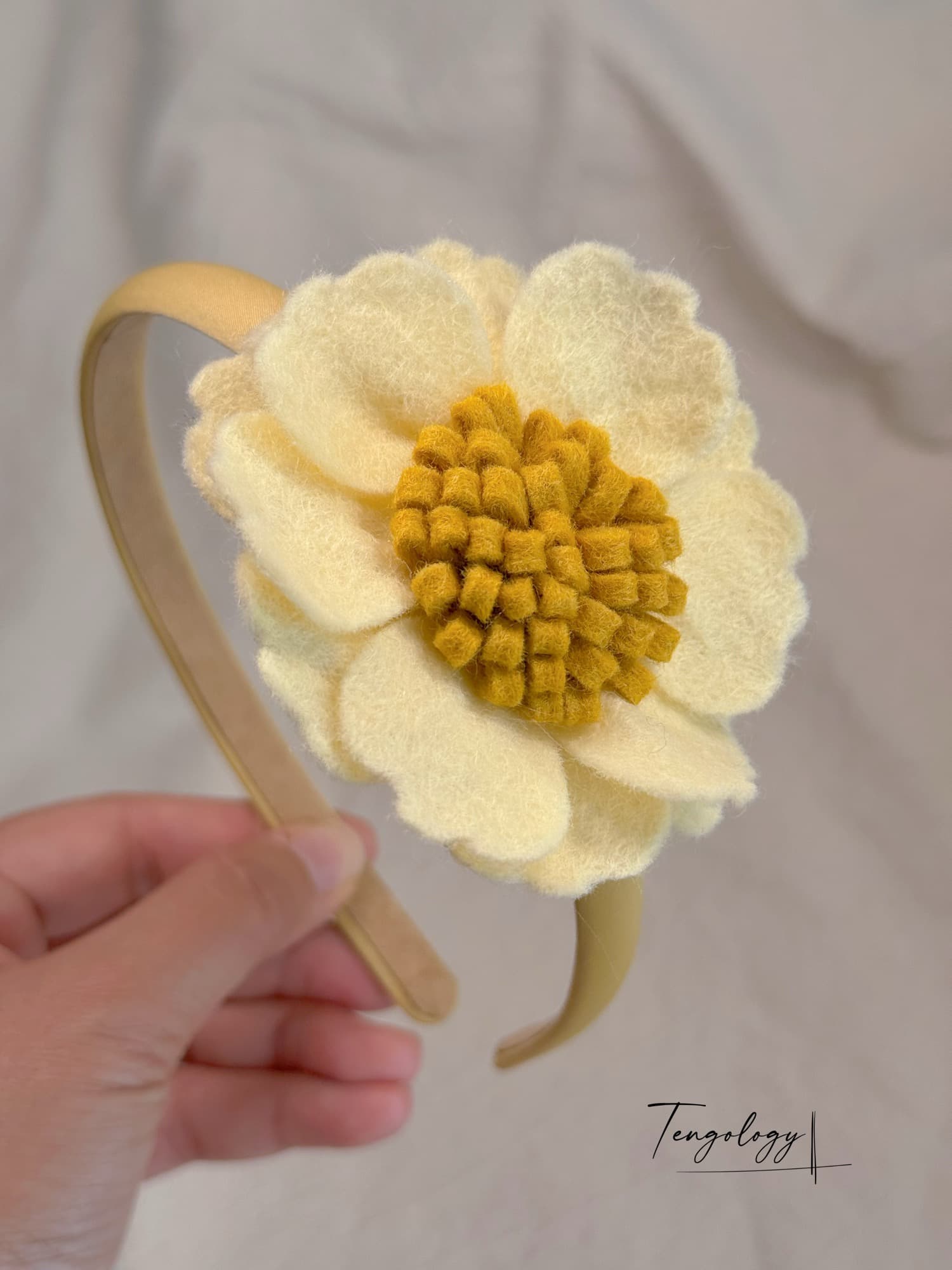 Single Flower Headband — Yellow