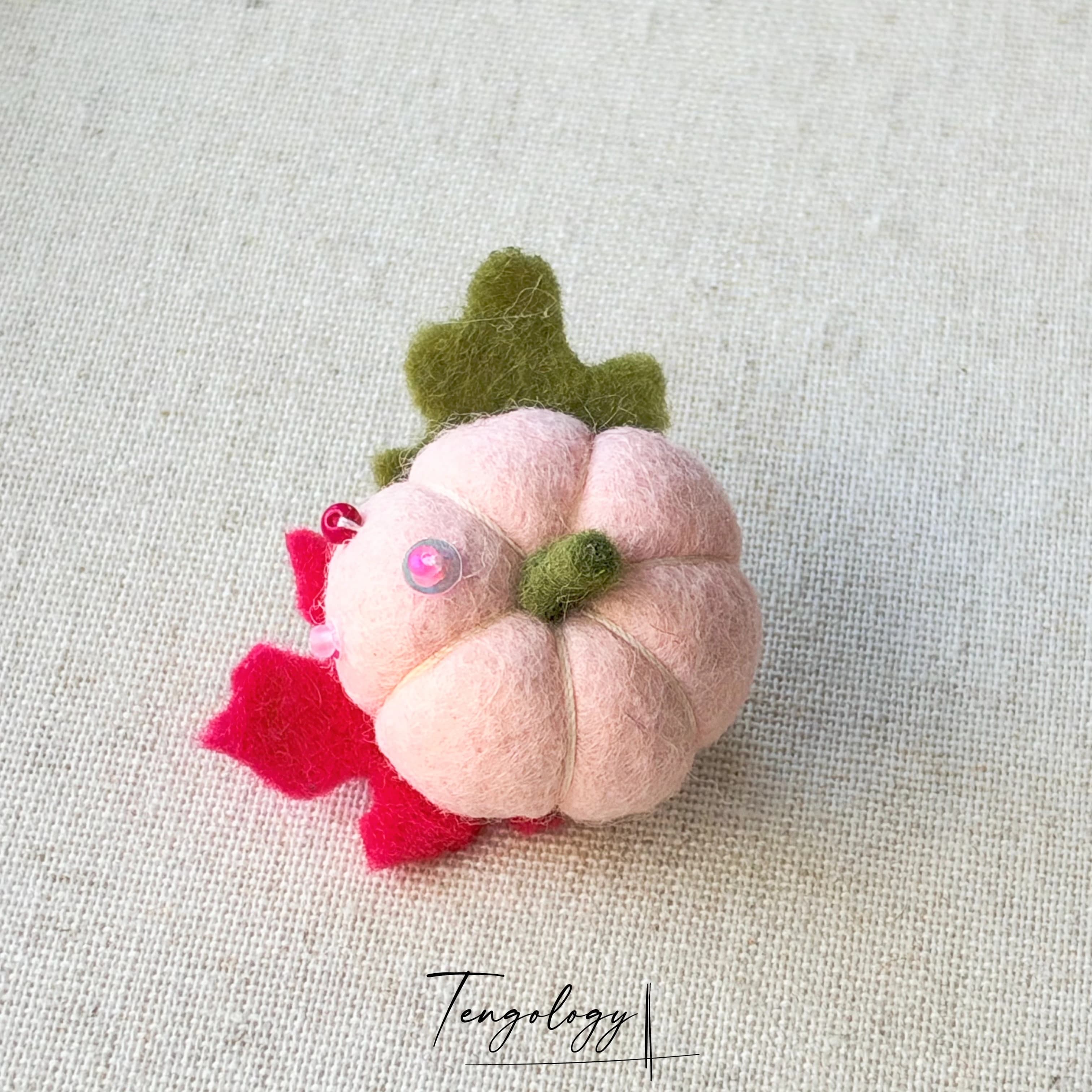 Single Pumpkin Brooch — Pink, front view