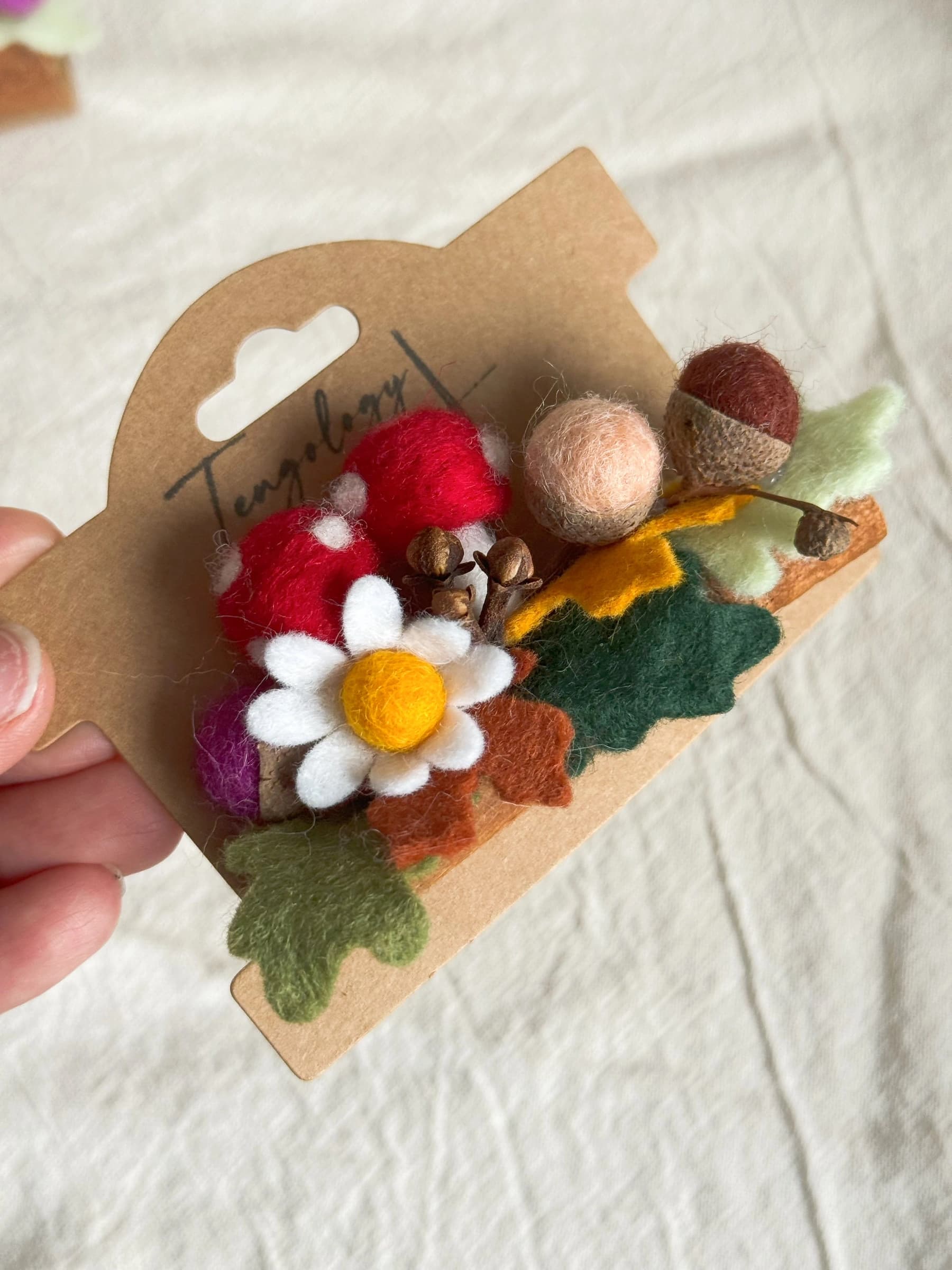Woodland Toadstool Brooch — Peach & Brown acorns