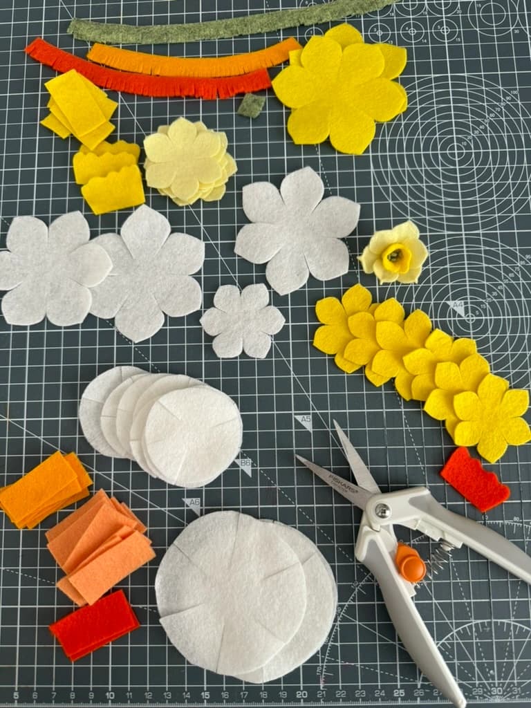 Cutting petals, one by one
